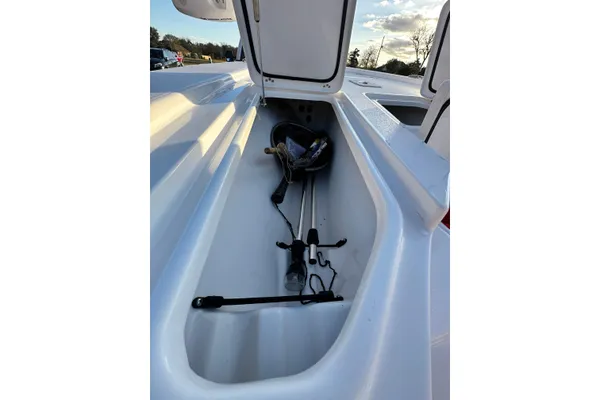 Sportsman Tournament 234 Bay Boat image