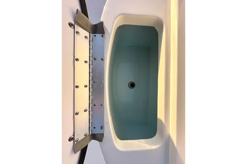 Sportsman Tournament 234 Bay Boat image