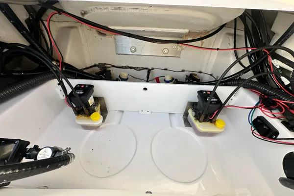 Sportsman Tournament 234 Bay Boat image