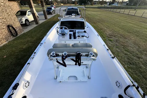 Sportsman Tournament 234 Bay Boat image