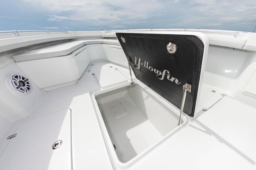 Yellowfin 39 image