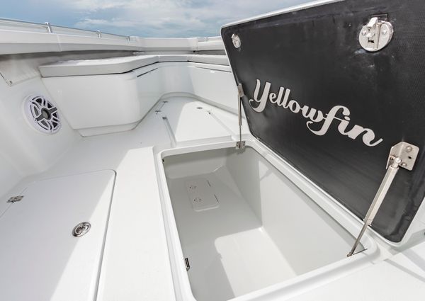 Yellowfin 39 image