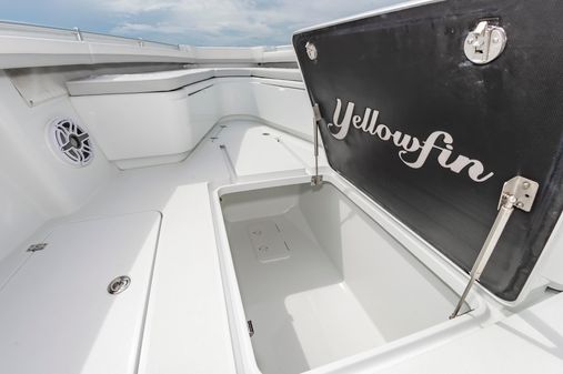 Yellowfin 39 image