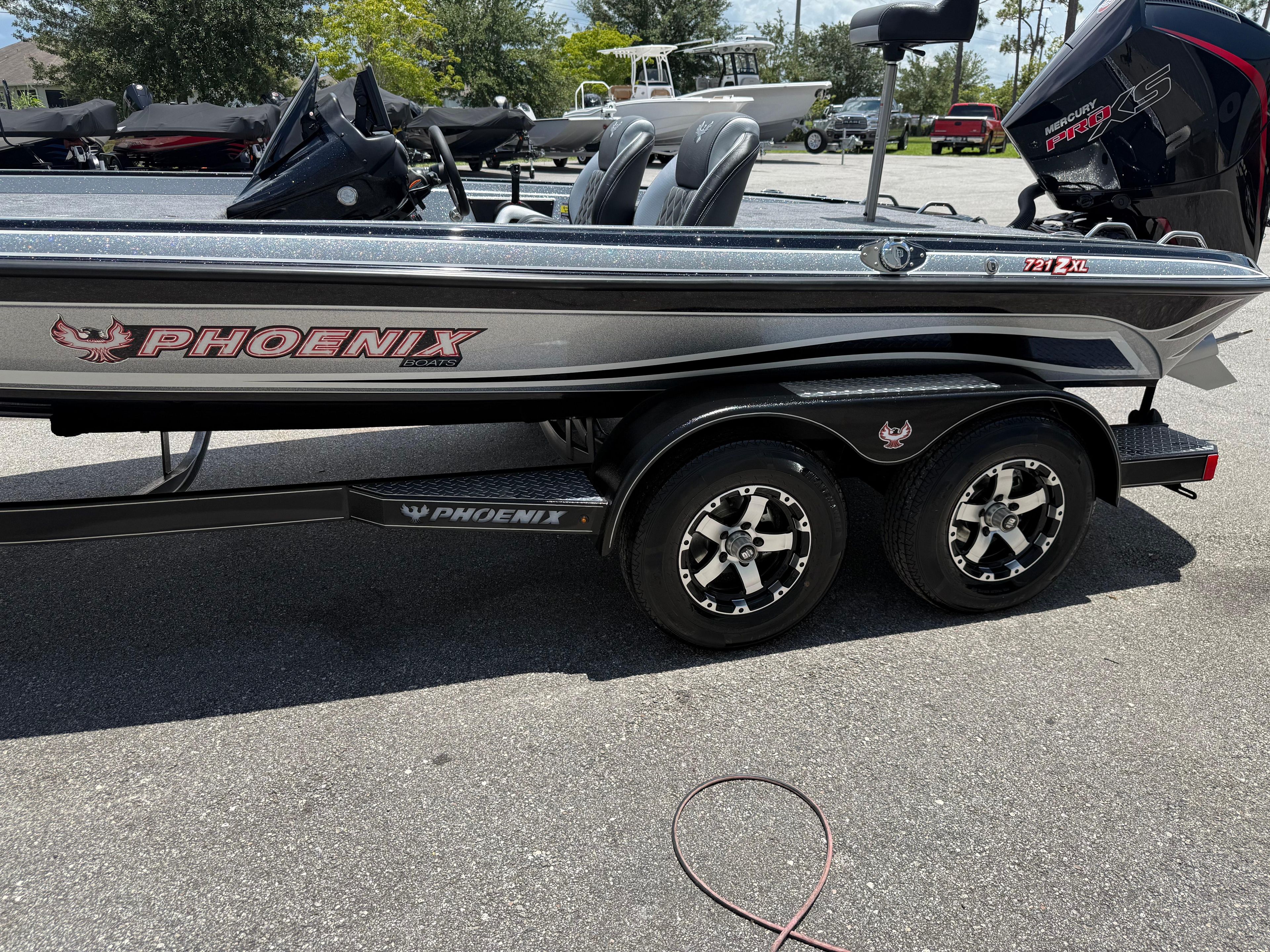 2026 Phoenix 721 ZXL St. Cloud, Florida - Toho Marine