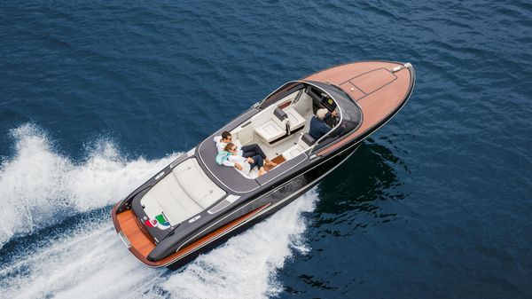 Riva Iseo
