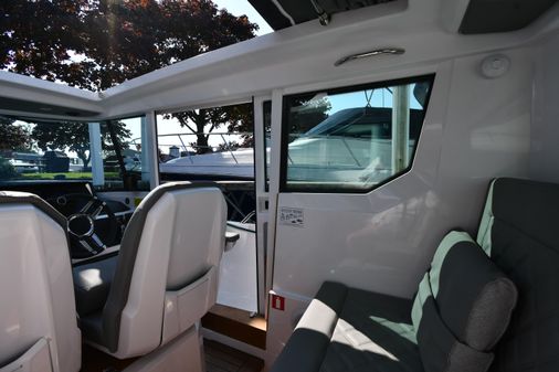 Axopar 28 CABIN image