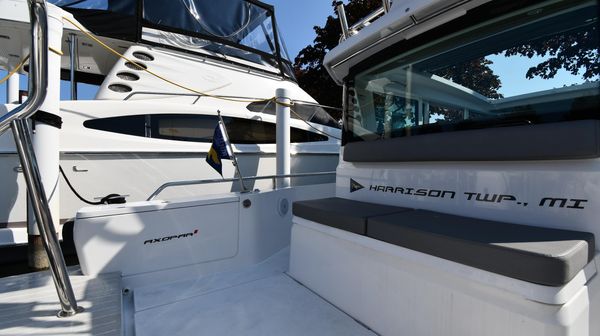 Axopar 28 CABIN image