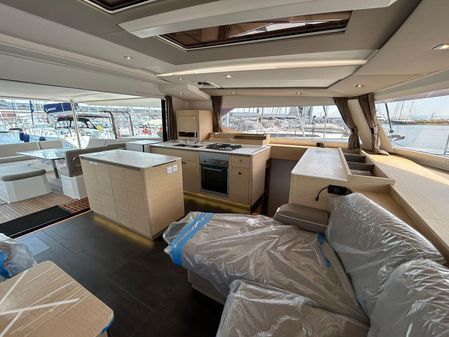 Fountaine Pajot Aura 51 image