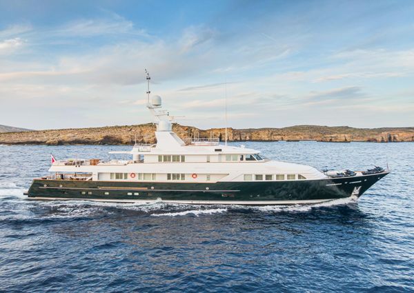 Feadship FEADSHIP image