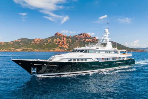 Feadship FEADSHIP image