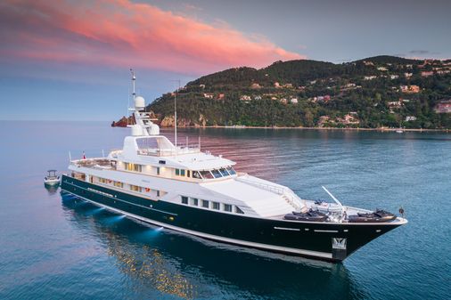 Feadship FEADSHIP image