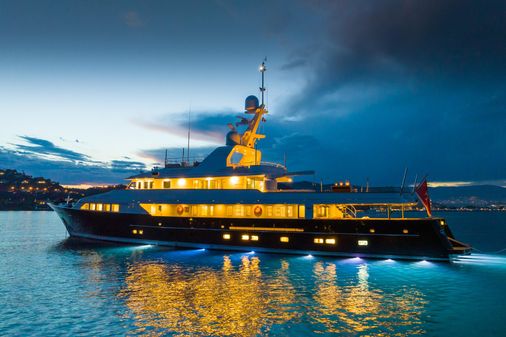 Feadship FEADSHIP image