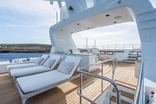 Feadship FEADSHIP image