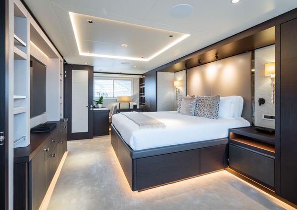 Feadship FEADSHIP image