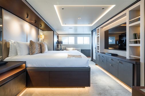 Feadship FEADSHIP image