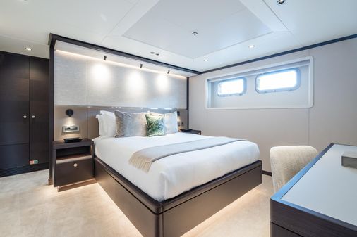 Feadship FEADSHIP image