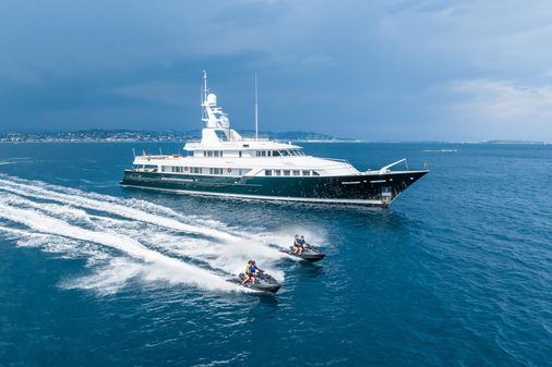 Feadship FEADSHIP image