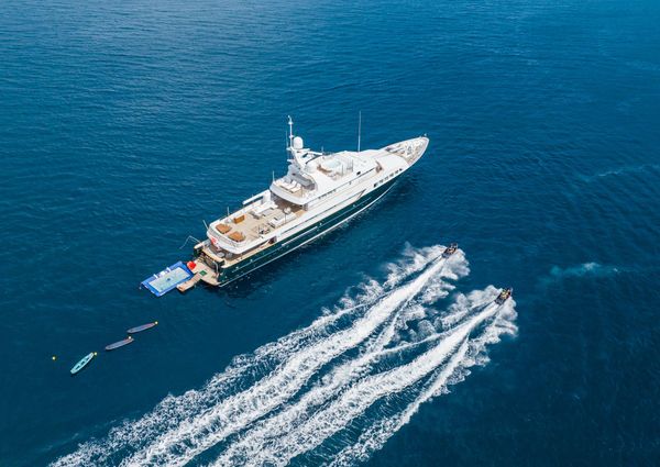 Feadship FEADSHIP image