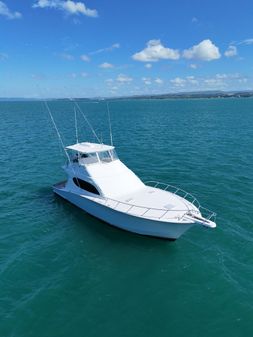 Hatteras 54 Convertible image