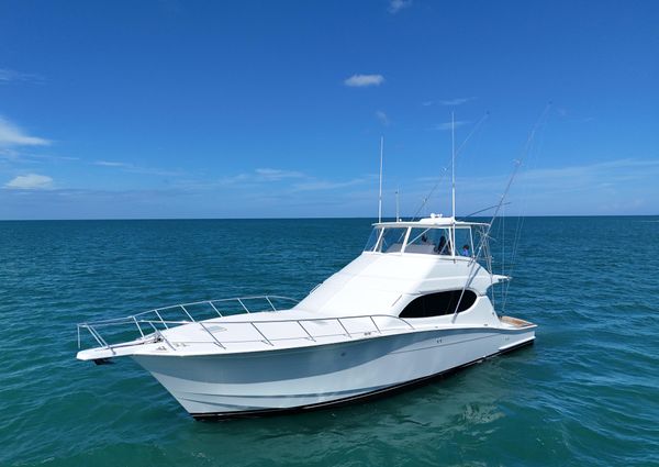 Hatteras 54 Convertible image