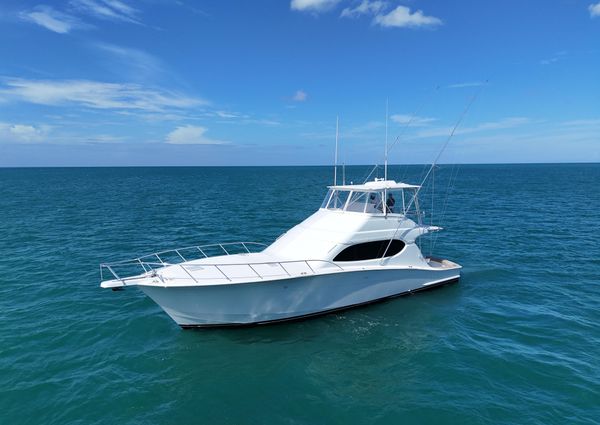 Hatteras 54 Convertible image