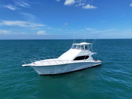 Hatteras 54 Convertible image