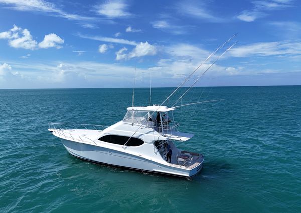 Hatteras 54 Convertible image