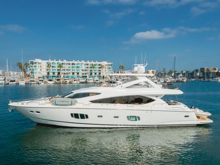 Sunseeker 88 Yacht image