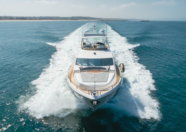 Sunseeker 88 Yacht image