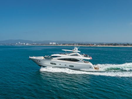 Sunseeker 88 Yacht image