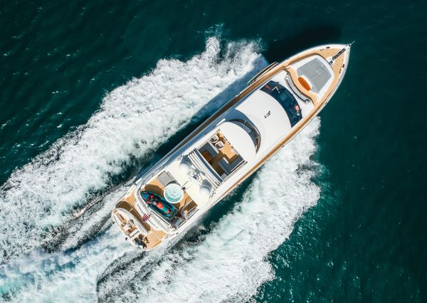 Sunseeker 88 Yacht image