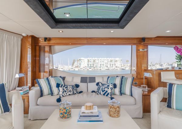 Sunseeker 88 Yacht image