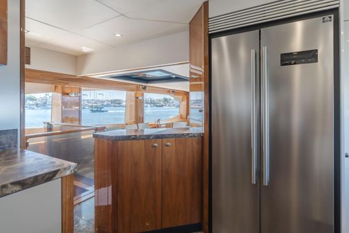 Sunseeker 88 Yacht image