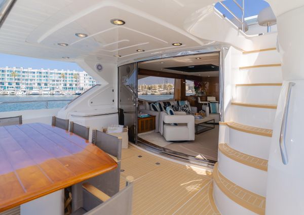 Sunseeker 88 Yacht image