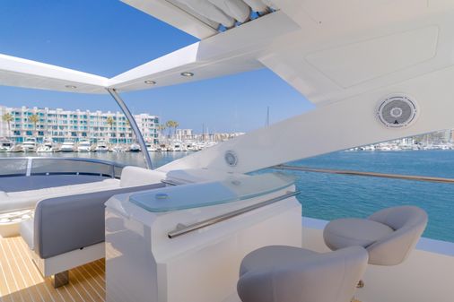 Sunseeker 88 Yacht image