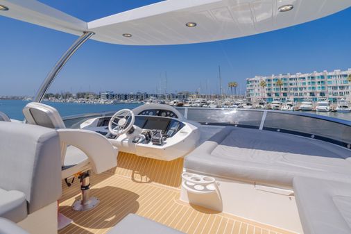 Sunseeker 88 Yacht image