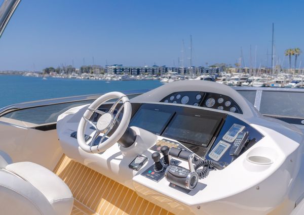 Sunseeker 88 Yacht image