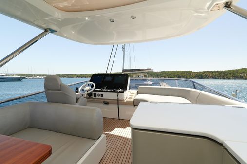 Azimut Fly 60 image