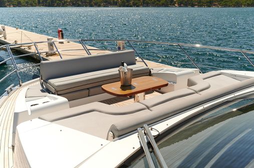 Azimut Fly 60 image