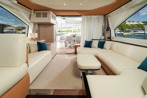 Azimut Fly 60 image