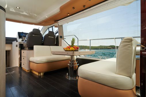 Azimut Fly 60 image