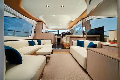 Azimut Fly 60 image