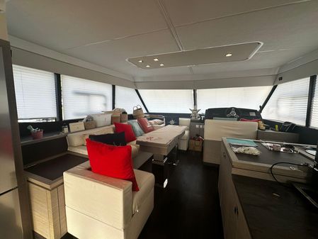 Fountaine Pajot MY5 image