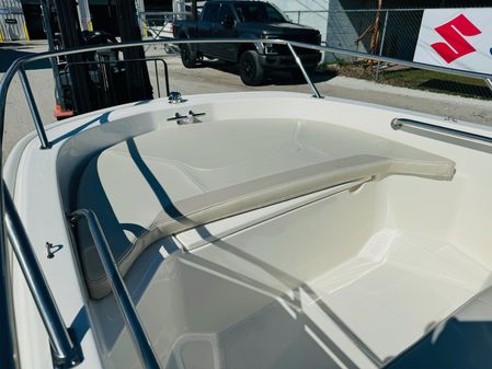 Boston-whaler 130-SUPER-SPORT image