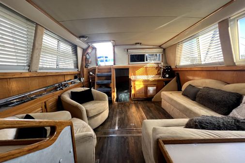 Silverton 40 Aft-Cabin image