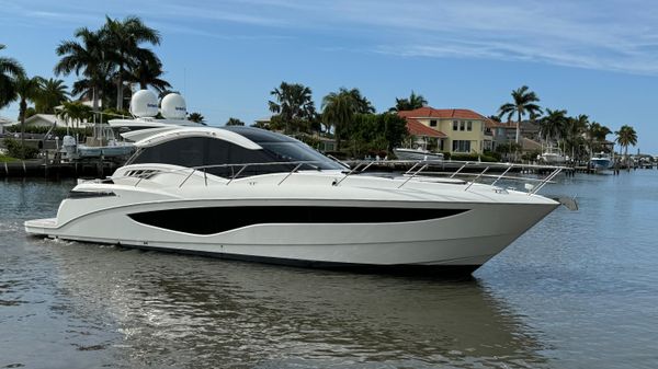 Galeon 485 HTS 