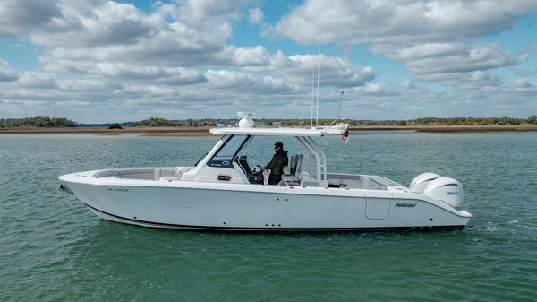 Pursuit S 328