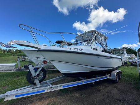 Boston-whaler 23-CONQUEST image