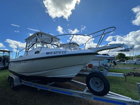 Boston-whaler 23-CONQUEST image