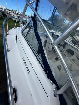 Boston-whaler 23-CONQUEST image